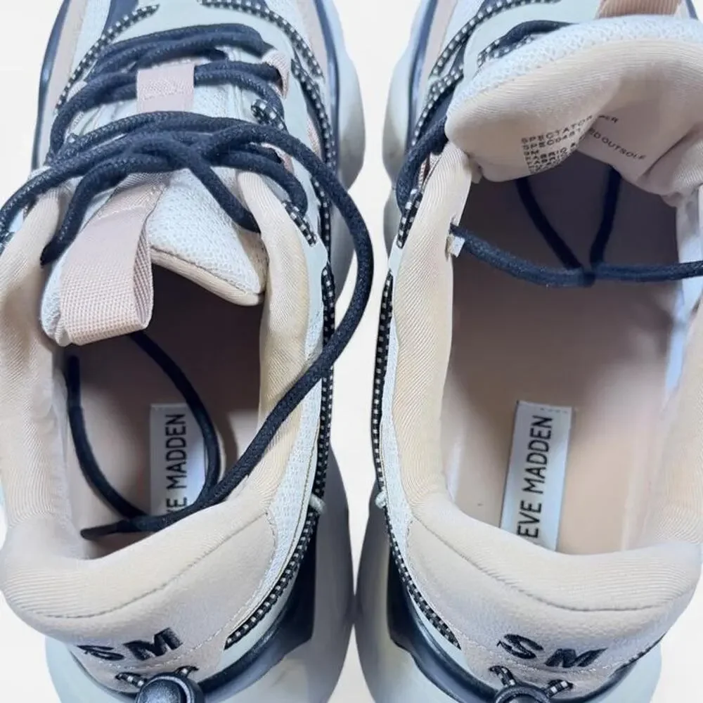 NWOT Steve Madden Spectator Y2K Chunky in a tan/beige/black Sz 9